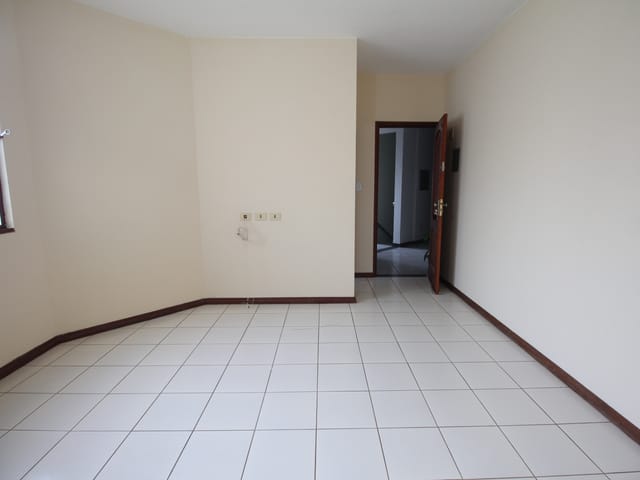 Apartamento com 64m² 2 quartos e 1 banheiro, para alugar, no bairro Jardim Nova São João em São João da Boa Vista