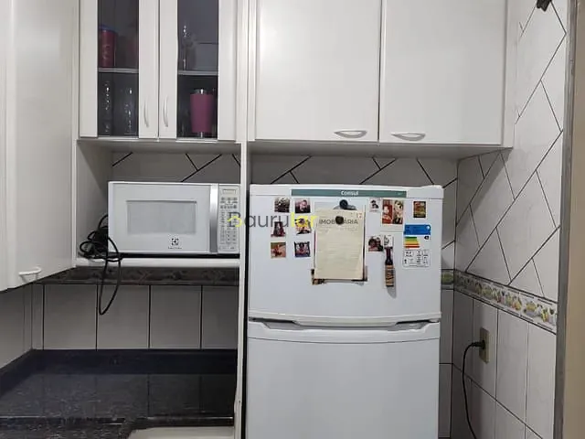Apartamento 2 quartos e 1 banheiro, à venda, no bairro Jardim Vitória em Bauru