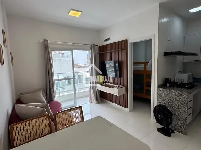 Apartamento 2 quartos e 1 banheiro, à venda ou para alugar, no bairro Enseada em Guarujá