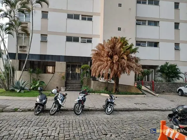 Apartamento 3 quartos e 3 banheiros, à venda, no bairro Centro em Campos dos Goytacazes