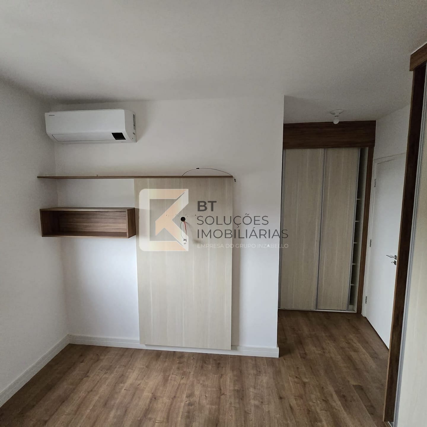 Apartamento para alugar com 3 quartos, 103m² - Foto 11