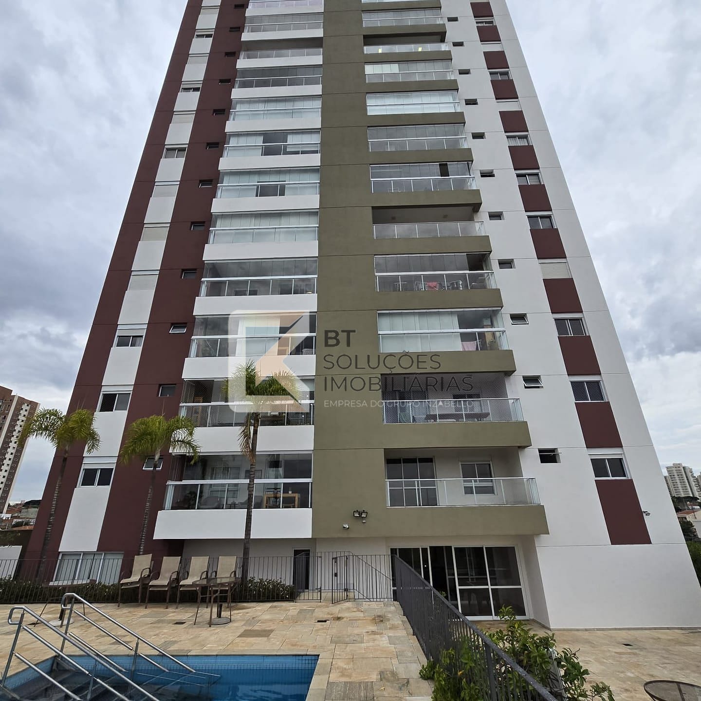 Apartamento para alugar com 3 quartos, 103m² - Foto 19