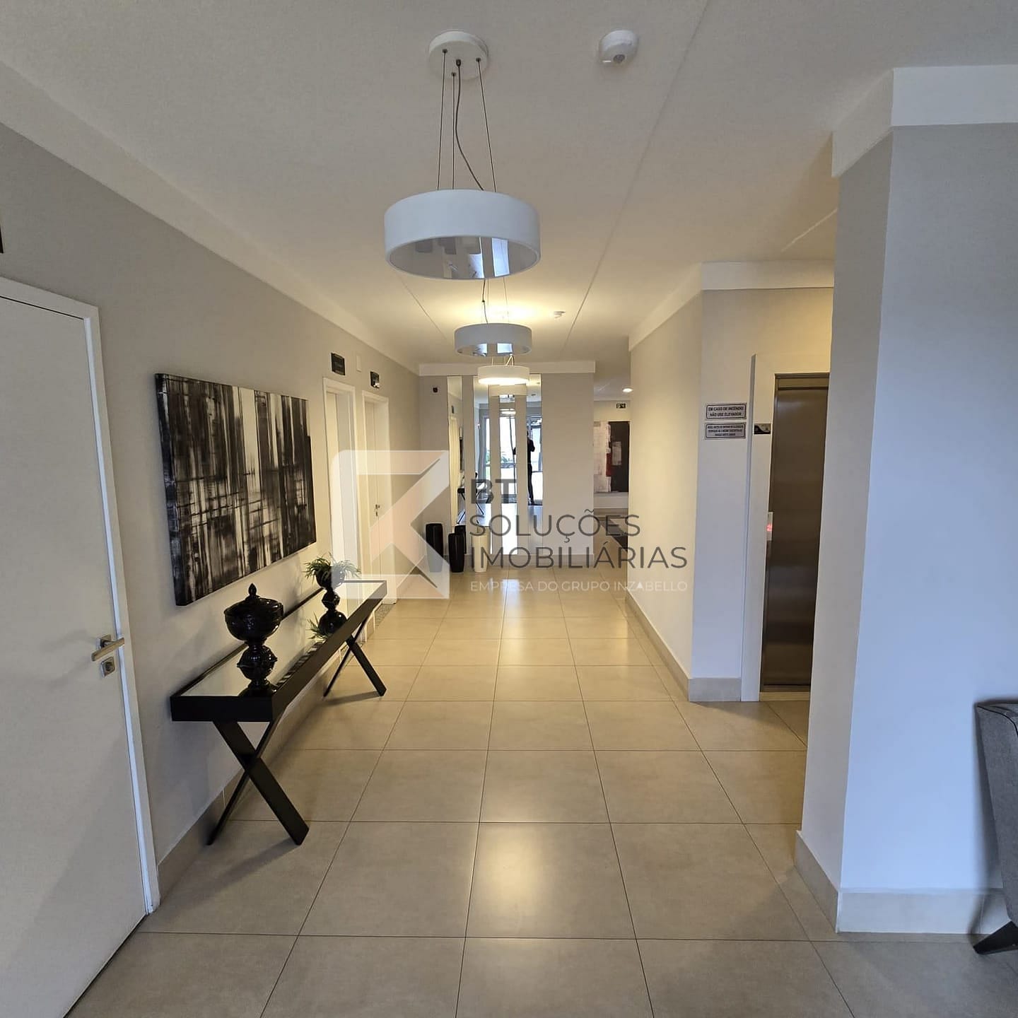Apartamento para alugar com 3 quartos, 103m² - Foto 21