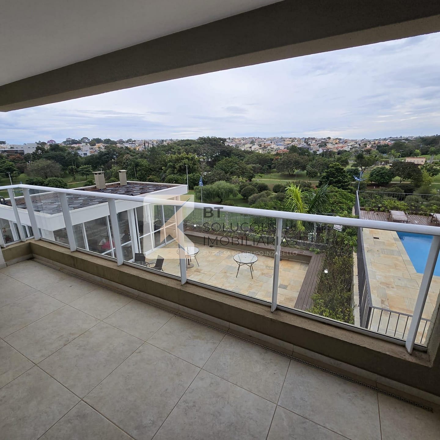 Apartamento para alugar com 3 quartos, 103m² - Foto 22