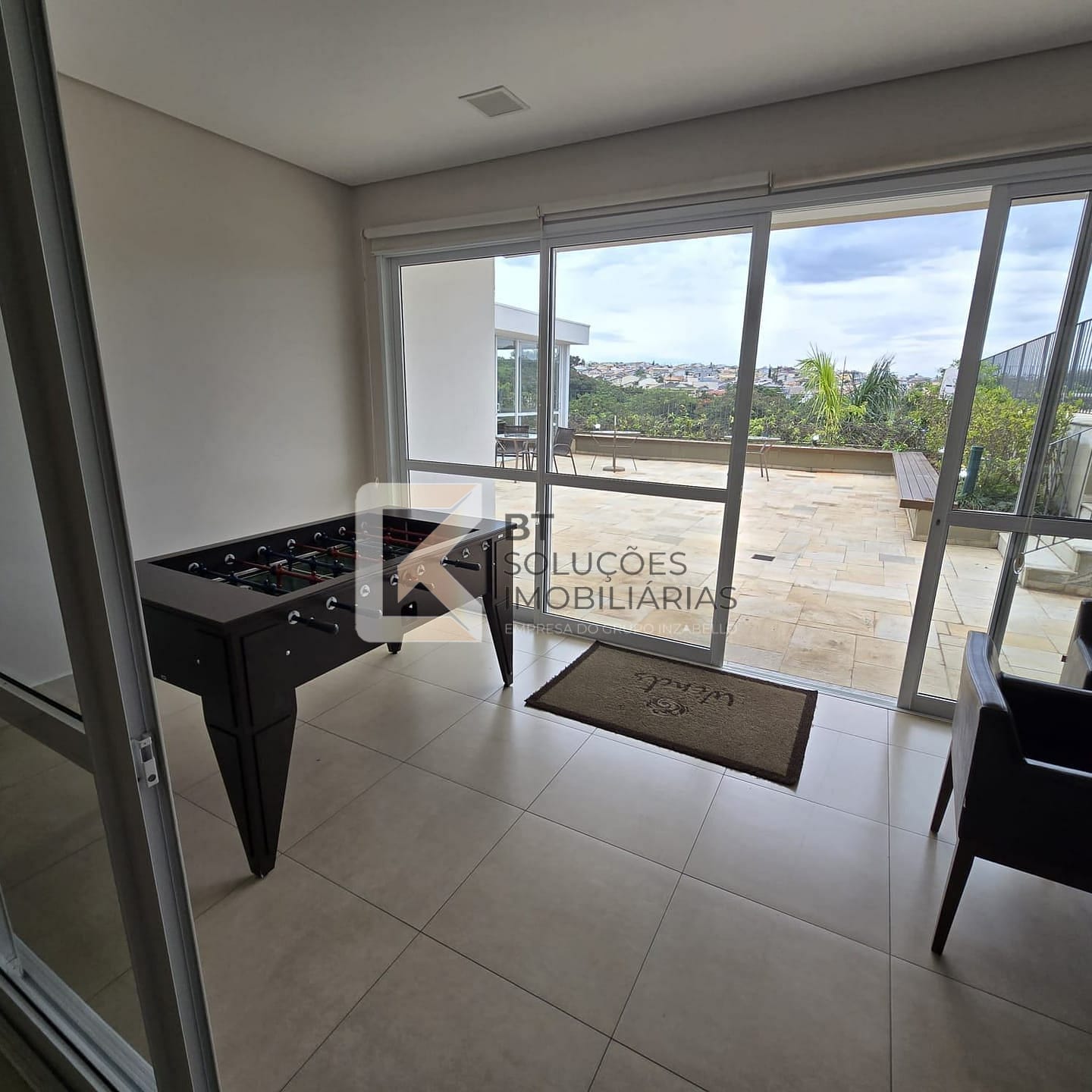 Apartamento para alugar com 3 quartos, 103m² - Foto 23