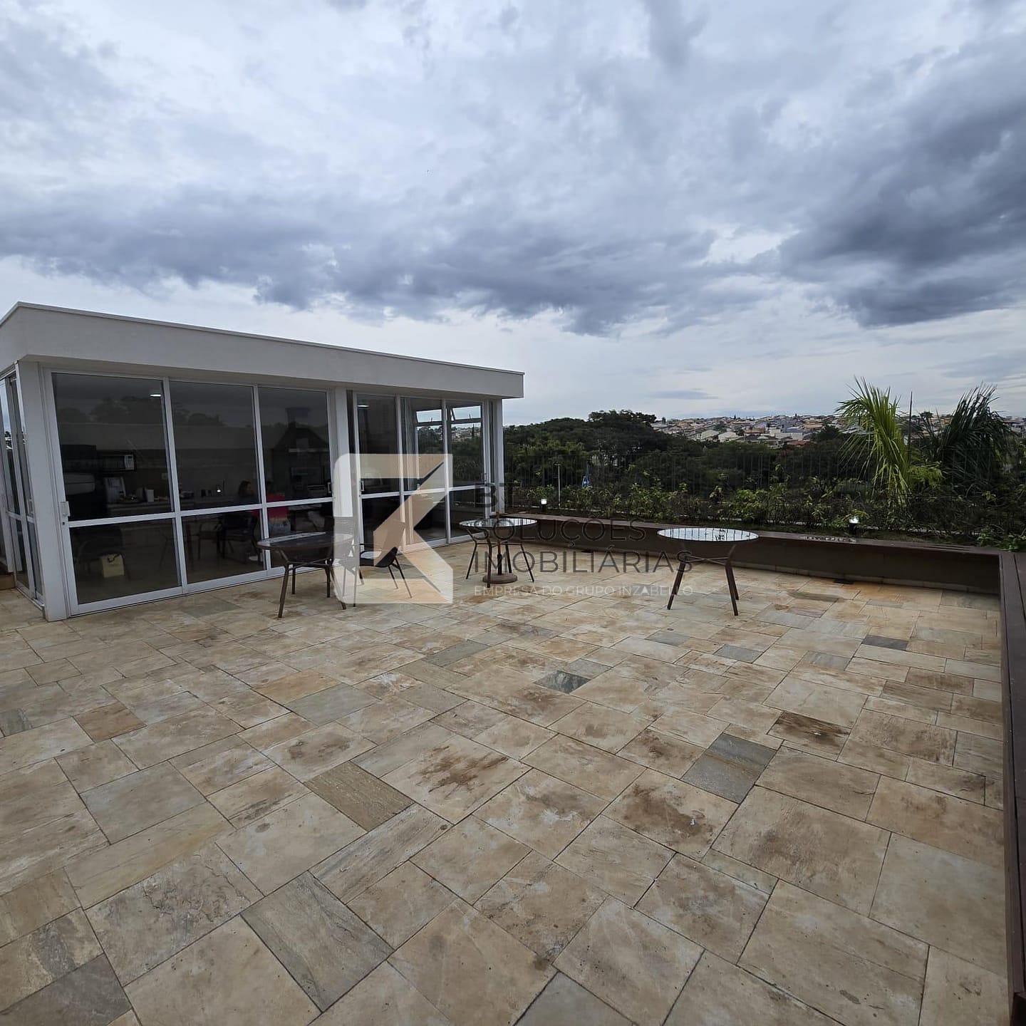 Apartamento para alugar com 3 quartos, 103m² - Foto 25