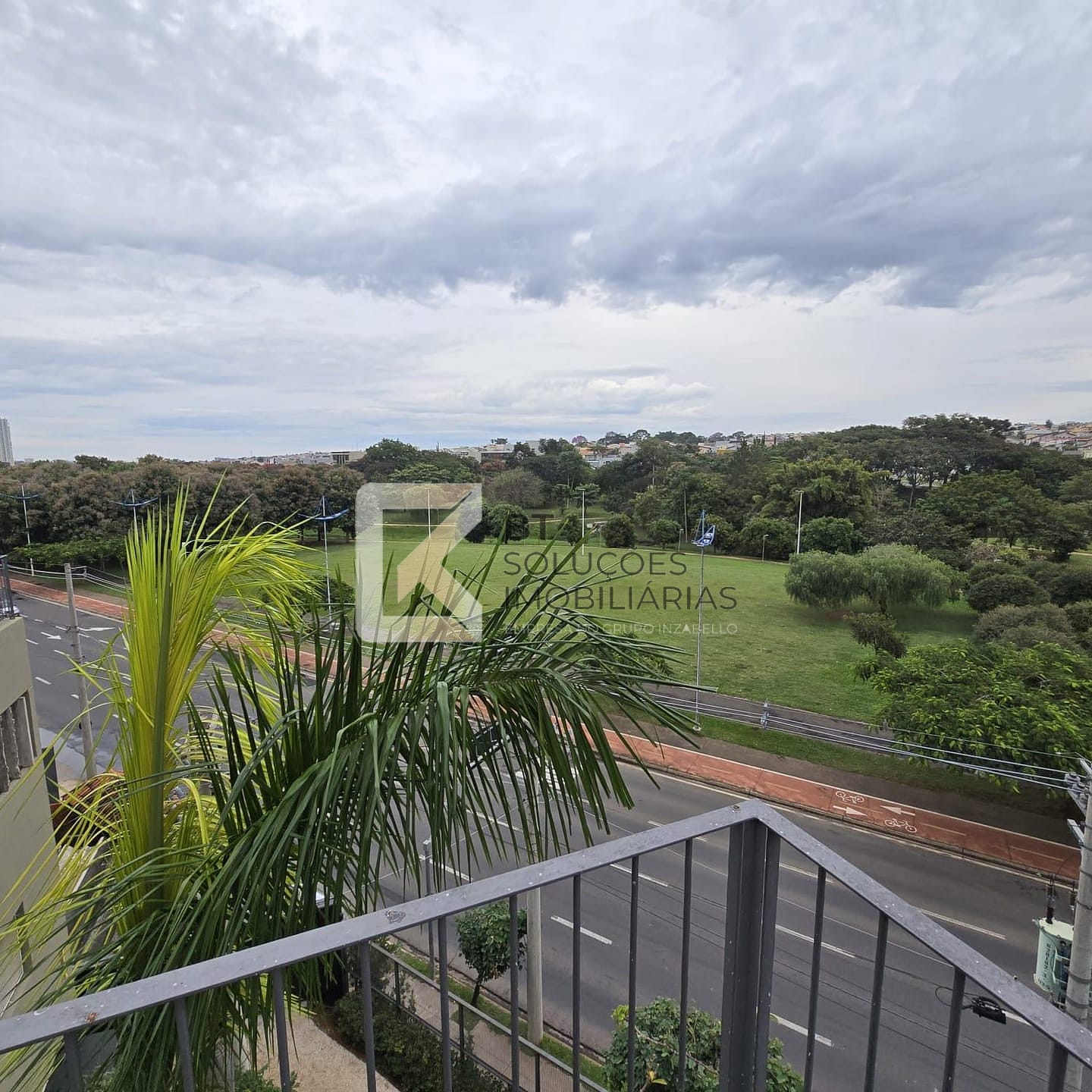 Apartamento para alugar com 3 quartos, 103m² - Foto 30