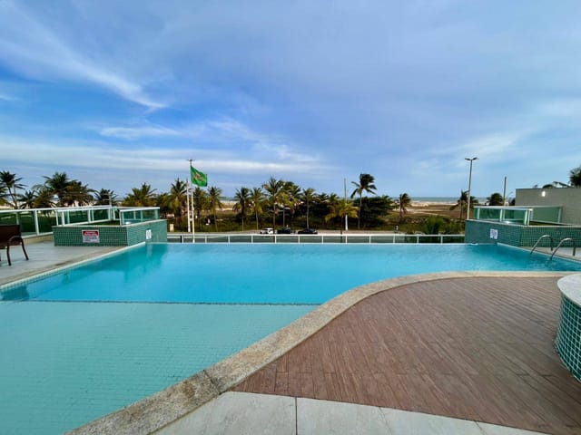 Apartamento com 80m² 2 quartos e 2 banheiros, para alugar, no bairro Atalaia em Aracaju