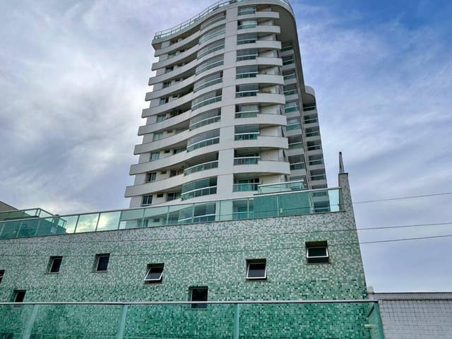 Apartamento com 80m² 2 quartos e 2 banheiros, para alugar, no bairro Atalaia em Aracaju