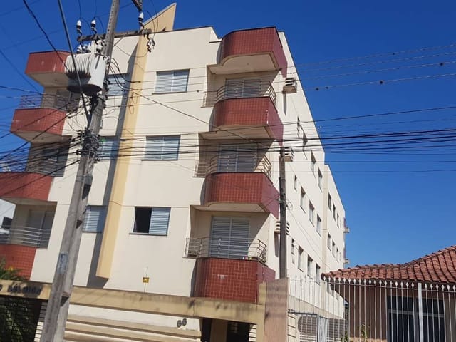 Apartamento 3 quartos e 1 banheiro, à venda, no bairro Centro em Cambé