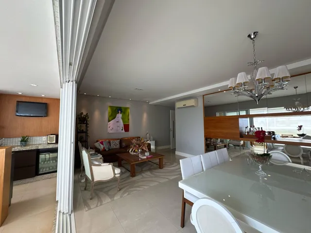 Apartamento com 10m² 3 quartos e 5 banheiros, à venda, no bairro Gleba Palhano em Londrina