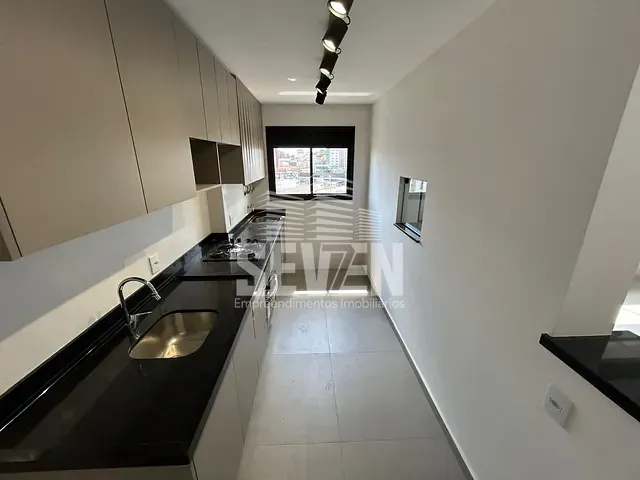 Apartamento 3 quartos e 3 banheiros, à venda ou para alugar, no bairro Vila Aviação em Bauru