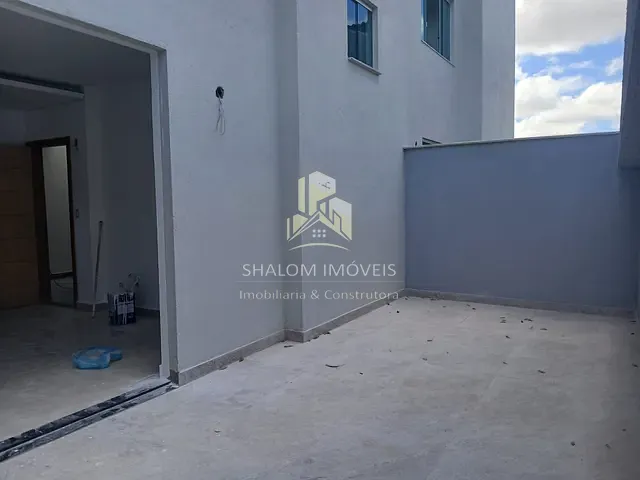 Apartamento 2 quartos e 1 banheiro, à venda, no bairro Piratininga (Venda Nova) em Belo Horizonte