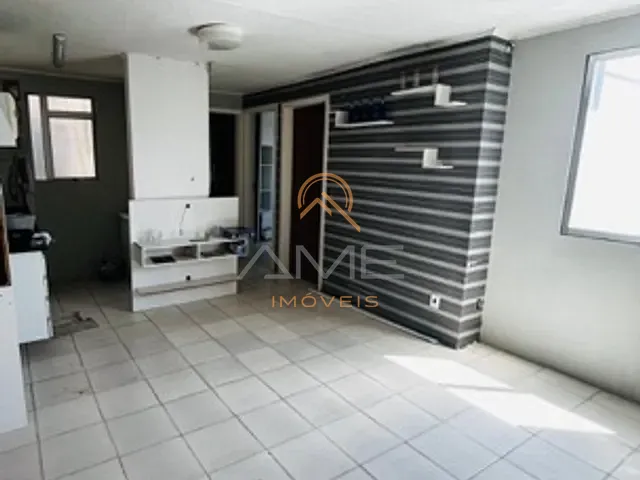 Apartamento 2 quartos e 1 banheiro, à venda, no bairro Areal em Pelotas