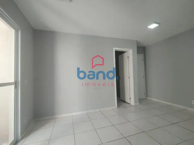 Apartamento 2 quartos e 1 banheiro, para alugar, no bairro Parque Residencial Rafael Alcalá em Porto Feliz