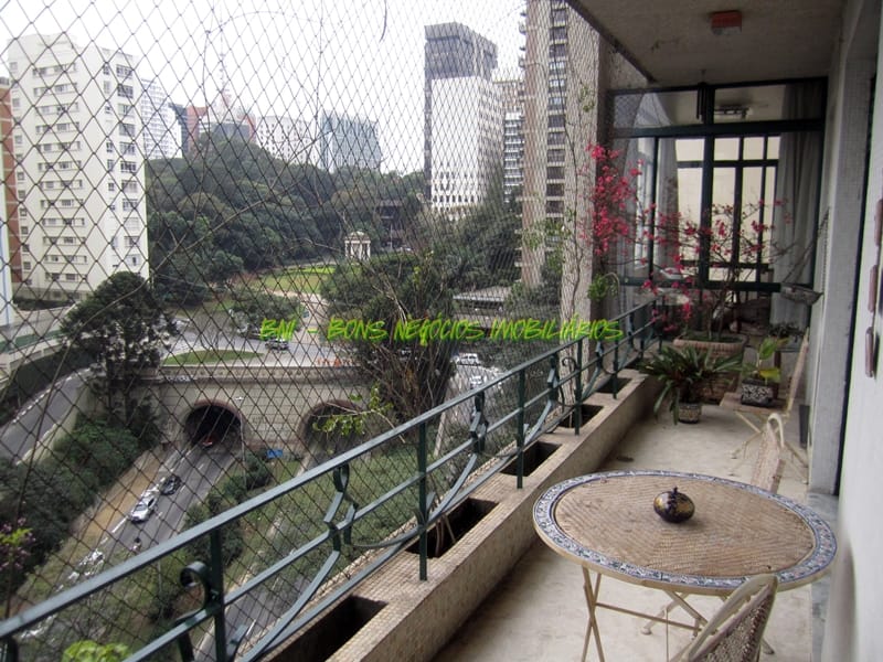 Apartamento, 3 quartos, 260 m² - Foto 1