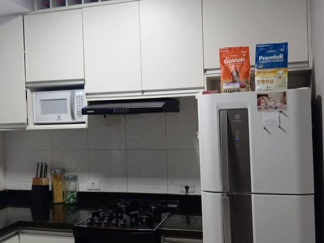 Apartamento 2 quartos e 1 banheiro, à venda, no bairro Vila Colorado em Suzano