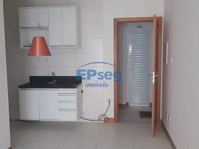 Apartamento 1 quarto e 1 banheiro, à venda, no bairro Barra em Salvador