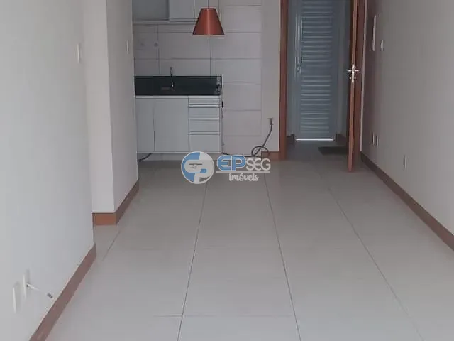 Apartamento 1 quarto e 1 banheiro, à venda, no bairro Barra em Salvador