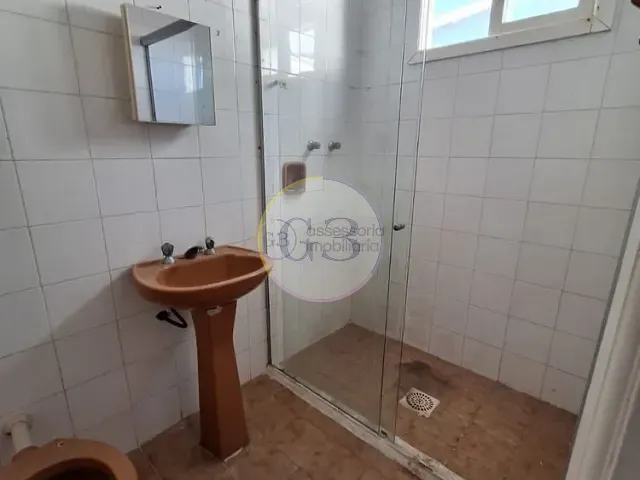 Apartamento 2 quartos e 1 banheiro, à venda ou para alugar, no bairro Centro em Rio Grande