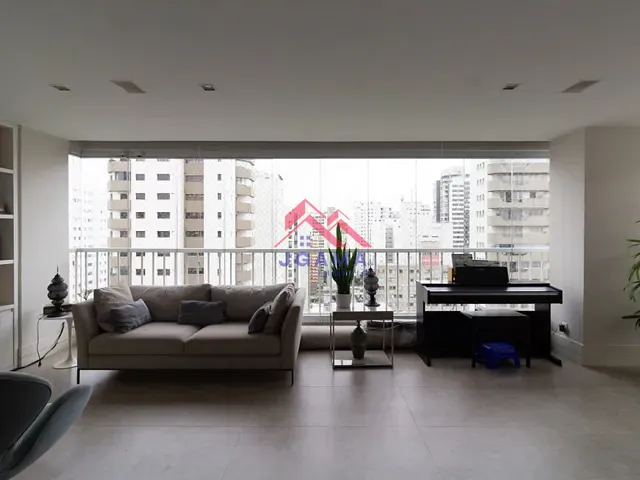 Apartamento 4 quartos e 5 banheiros, à venda, no bairro Moema em São Paulo