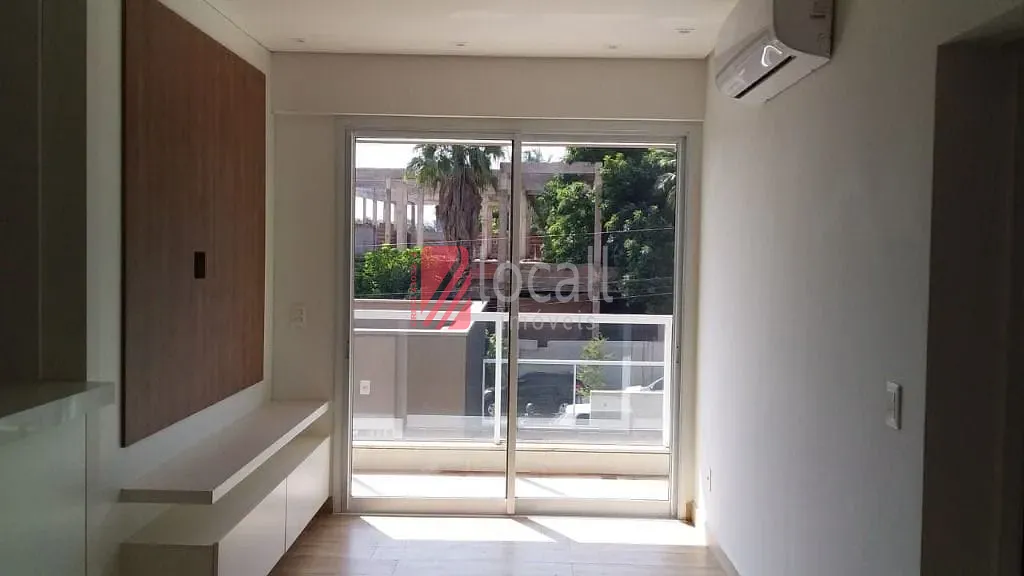 Apartamento com 2 quartos à venda, 70m² — foto 2 de 16