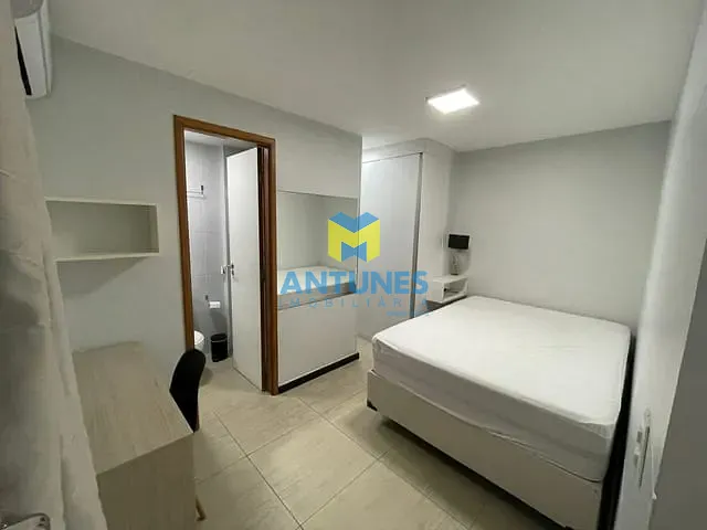Apartamento 1 quarto e 1 banheiro, para alugar, no bairro Boa Viagem em Recife