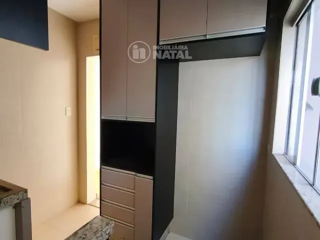 Apartamento com 80m² 2 quartos e 1 banheiro, para alugar, no bairro Parque Jamaica em Londrina