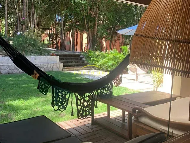 Apartamento com 240m² 5 quartos e 4 banheiros, à venda, no bairro praia do Forte em Praia do Forte