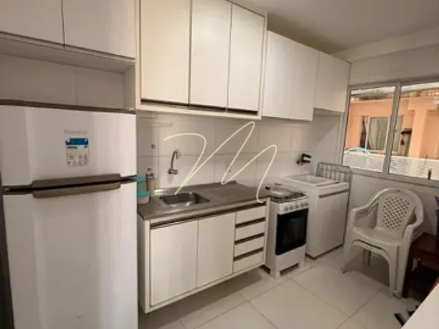 Apartamento 2 quartos e 2 banheiros, para alugar, no bairro Nossa Senhora da Vitória em Ilhéus