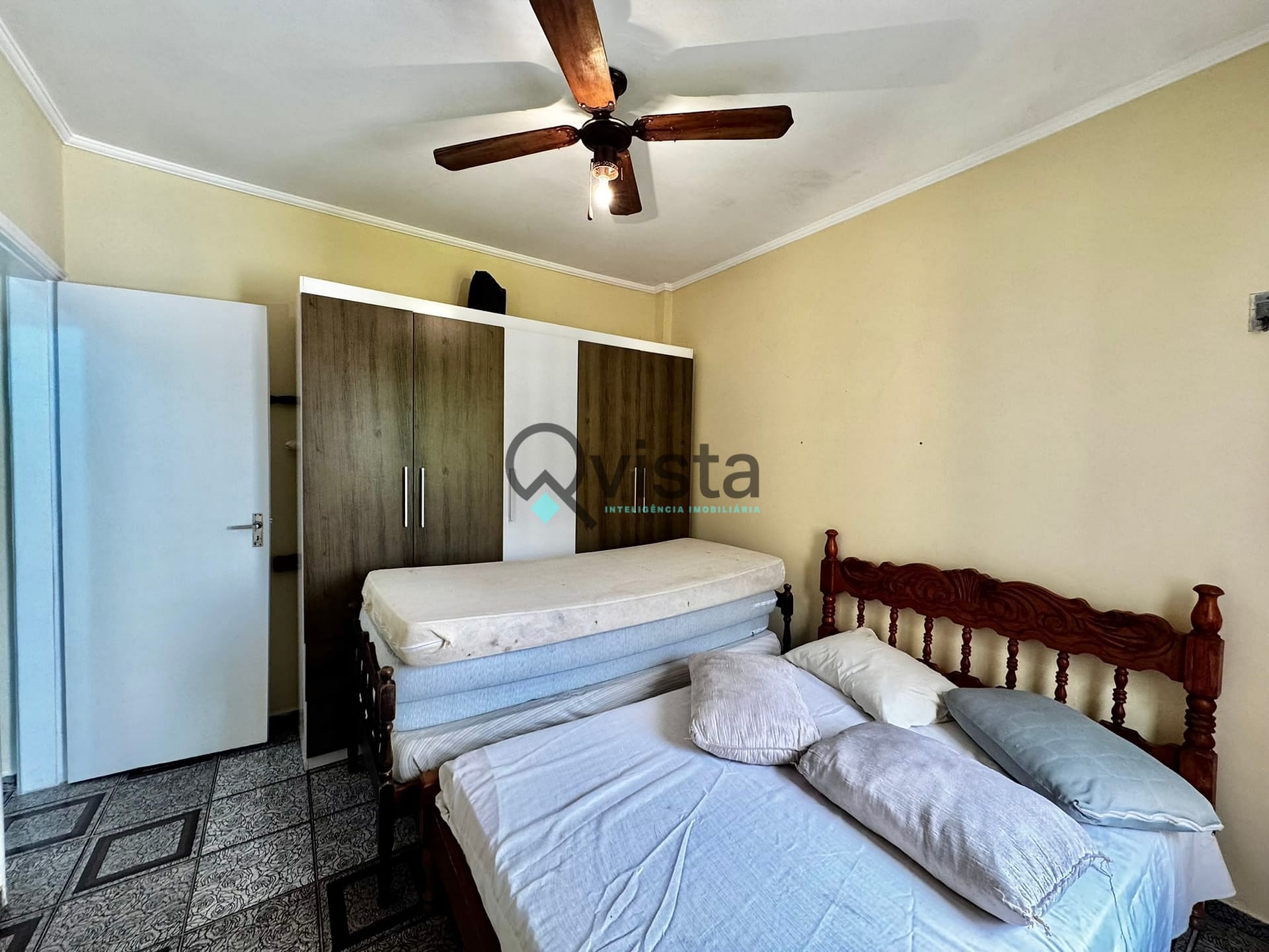 Apartamento à venda com 2 quartos, 70m² - Foto 15