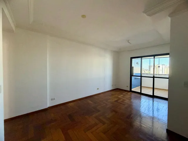 Apartamento com 106m² 3 quartos e 3 banheiros, para alugar, no bairro Centro em Campo Grande