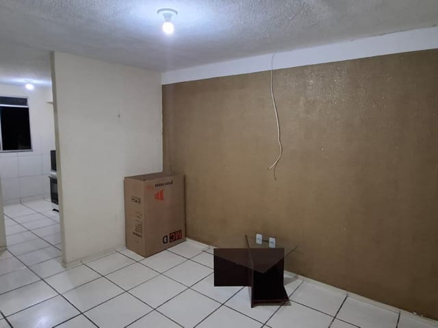 Apartamento 2 quartos e 1 banheiro, à venda, no bairro Santa Cruz em Rio de Janeiro