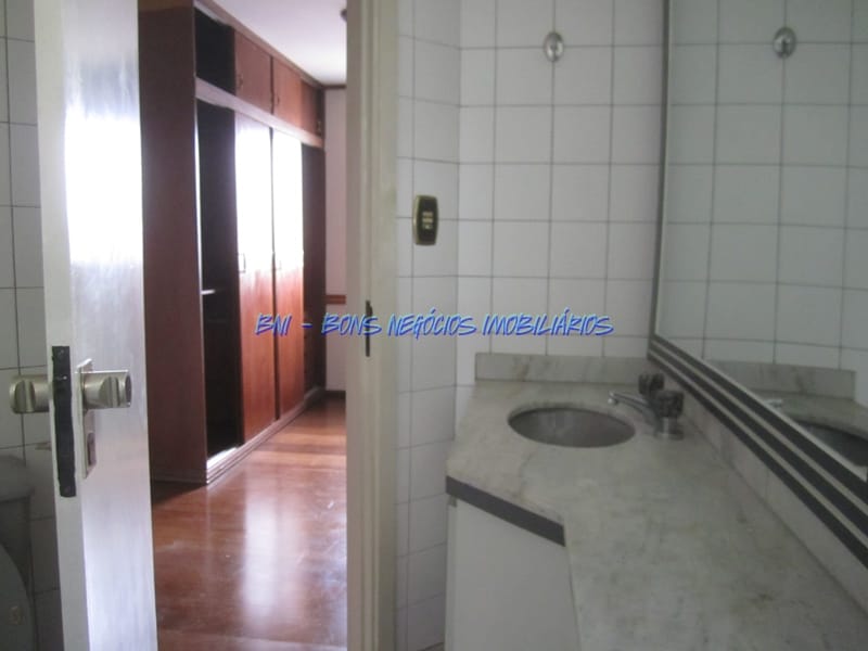 Apartamento para alugar com 2 quartos, 74m² - Foto 17
