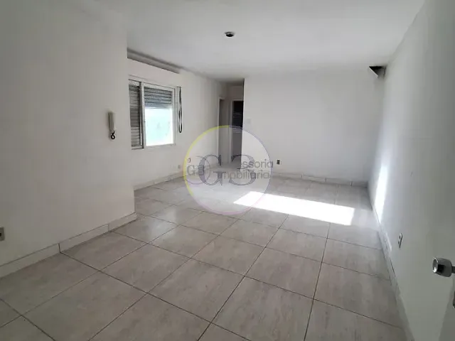 Apartamento 2 quartos e 2 banheiros, à venda ou para alugar, no bairro Centro em Rio Grande