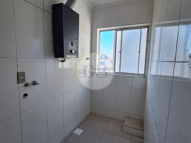 Apartamento 2 quartos e 2 banheiros, à venda ou para alugar, no bairro Centro em Rio Grande