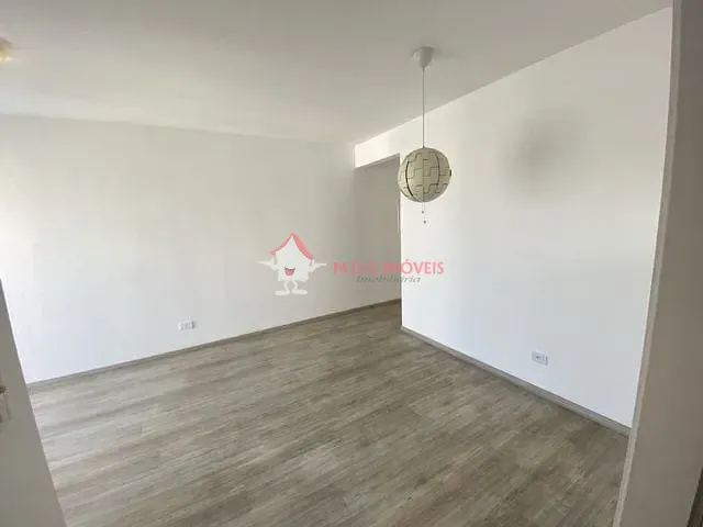 Apartamento com 70m² 3 quartos e 1 banheiro, à venda, no bairro Jardim Aeroporto em São Paulo