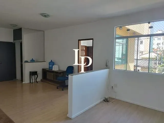 Apartamento 2 quartos e 1 banheiro, para alugar, no bairro Santa Maria em São Caetano do Sul