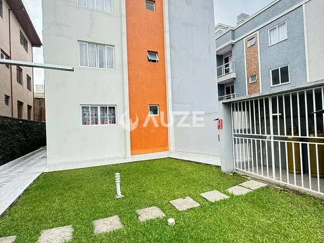 Apartamento com 107m² 3 quartos e 1 banheiro, à venda, no bairro Bom Jesus em São José dos Pinhais