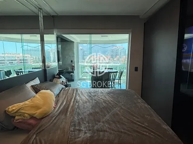 Apartamento 1 quarto e 1 banheiro, à venda, no bairro Barra da Tijuca em Rio de Janeiro