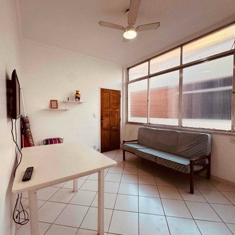 Apartamento 2 quartos e 1 banheiro, à venda, no bairro Centro em Cabo Frio