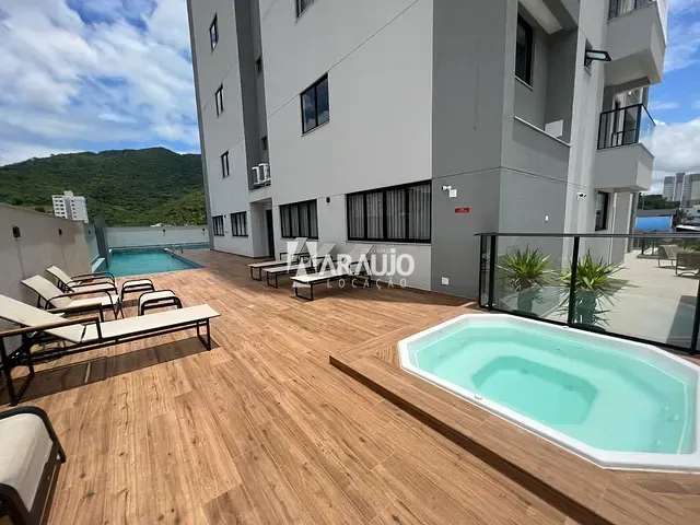 Apartamento com 83m² 2 quartos e 1 banheiro, para alugar, no bairro Fazenda em Itajaí