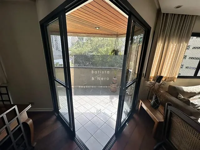 Apartamento com 144m² 3 quartos e 2 banheiros, à venda, no bairro Vila Andrade em São Paulo