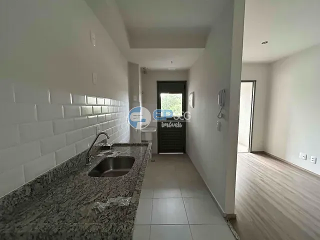 Apartamento 2 quartos e 1 banheiro, para alugar, no bairro Gleba Fazenda Palhano em Londrina