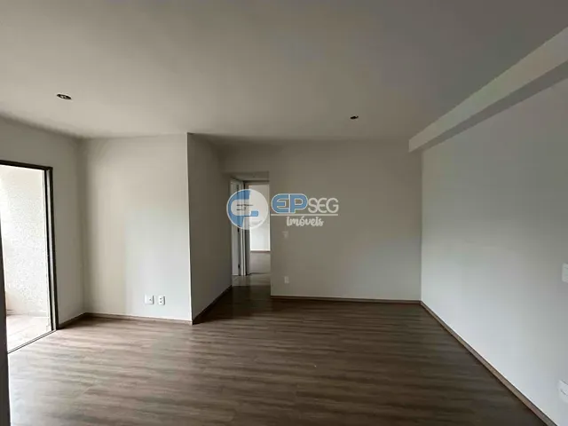 Apartamento 2 quartos e 1 banheiro, para alugar, no bairro Gleba Fazenda Palhano em Londrina