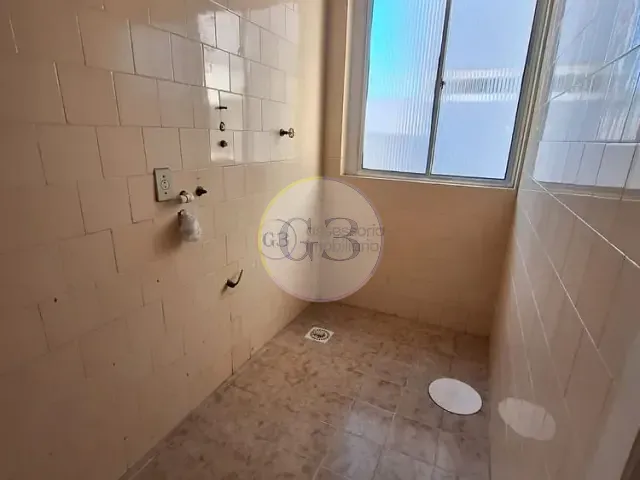Apartamento 2 quartos e 2 banheiros, para alugar, no bairro Centro em Rio Grande