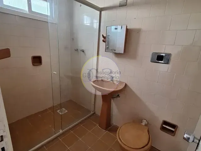 Apartamento 2 quartos e 2 banheiros, para alugar, no bairro Centro em Rio Grande