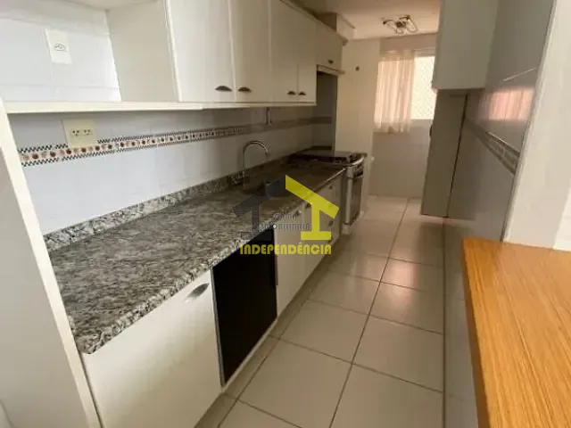 Apartamento 2 quartos e 1 banheiro, à venda, no bairro Jardim Santo Antônio em Itatiba