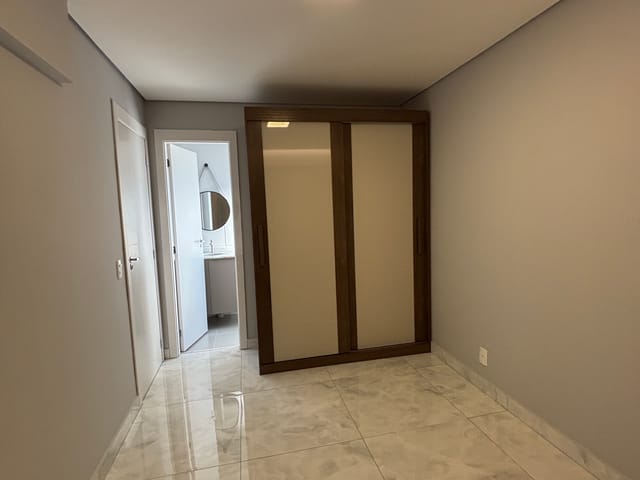 Apartamento com 56m² 2 quartos e 2 banheiros, à venda, no bairro Vila São Francisco em Hortolândia
