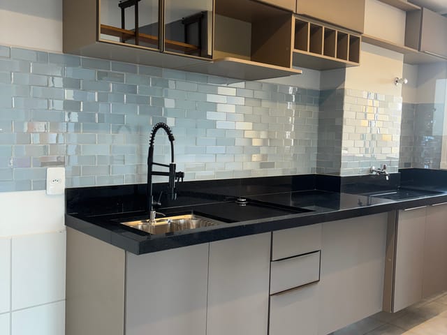 Apartamento com 56m² 2 quartos e 2 banheiros, à venda, no bairro Vila São Francisco em Hortolândia